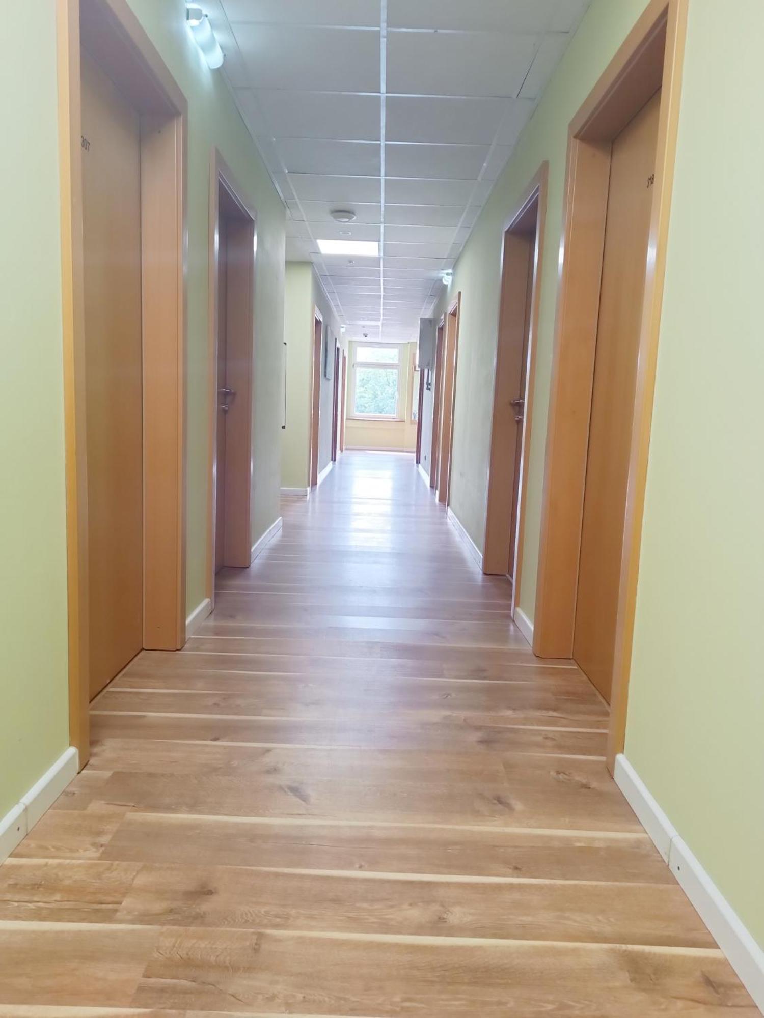 Hostel Krosnienska 12 Ζιελόνα Γκόρα Εξωτερικό φωτογραφία