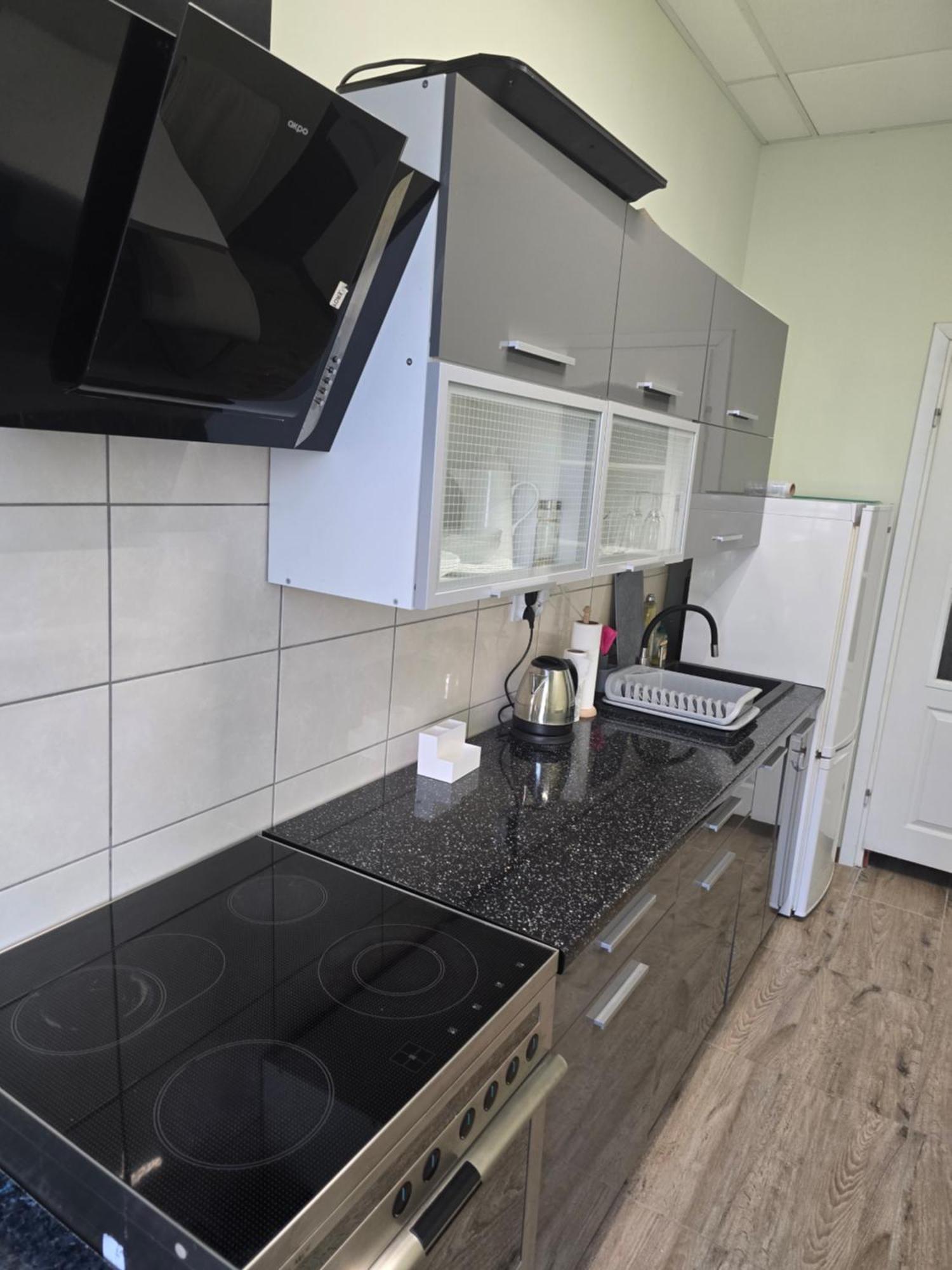 Hostel Krosnienska 12 Ζιελόνα Γκόρα Εξωτερικό φωτογραφία