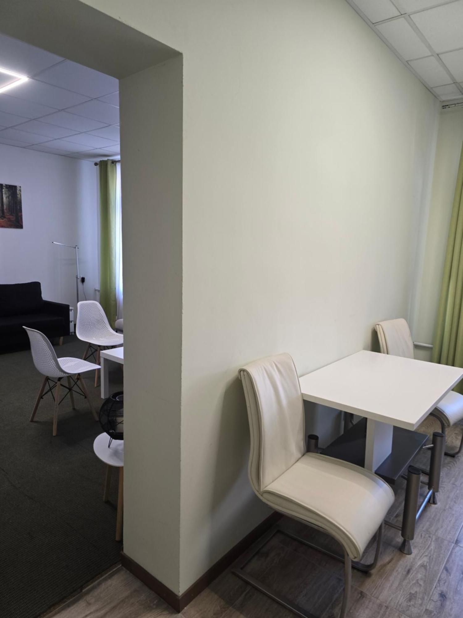 Hostel Krosnienska 12 Ζιελόνα Γκόρα Εξωτερικό φωτογραφία